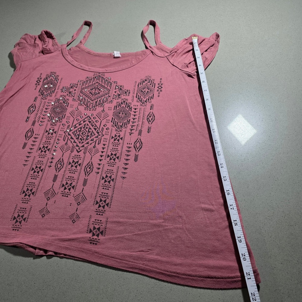 Liberty Wear Womens Mauve Cold Shoulder Tribal‎ Graphic Rhinestone Top 2XL - Picture 5 of 9